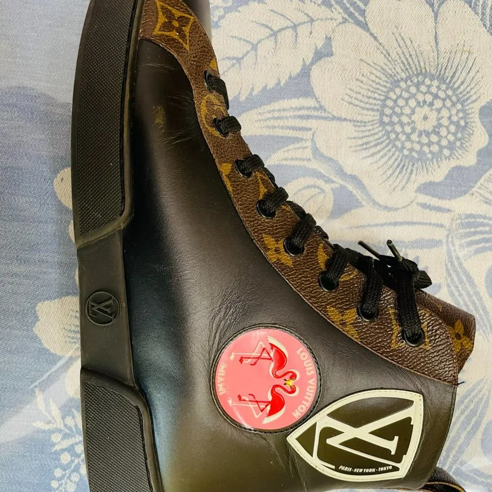 Louis Vuitton "Miami" Brown Ankle Boots (size 38 EU - flat heel) - Picture 4 of 16